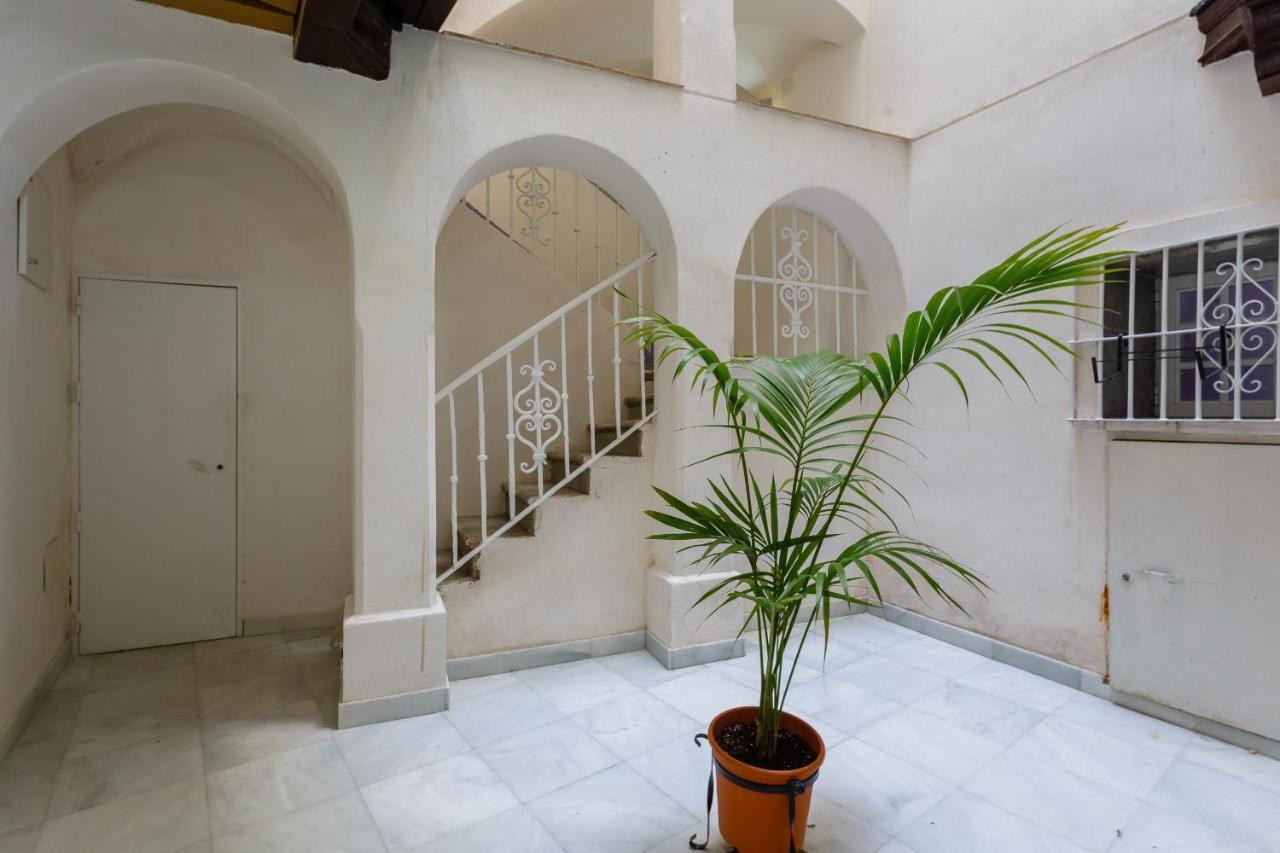 Apartamentos Loto Y Liz By Cadiz4Rentals Luaran gambar
