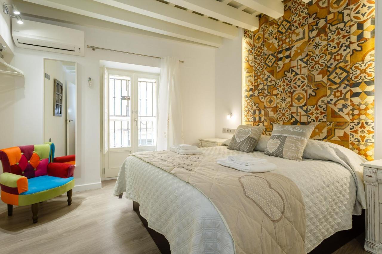 Apartamentos Loto Y Liz By Cadiz4Rentals Luaran gambar