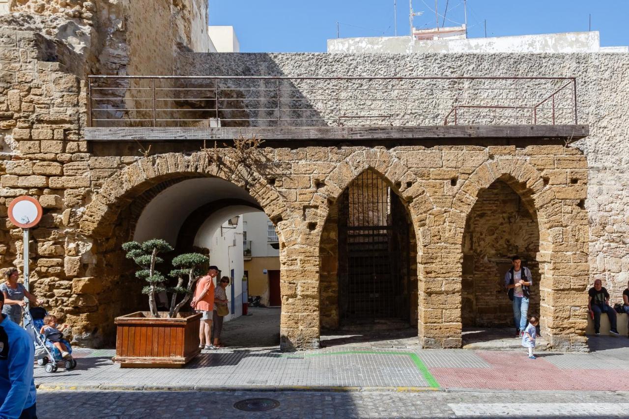 Apartamentos Loto Y Liz By Cadiz4Rentals Luaran gambar